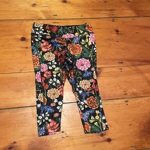 LuLaRoe Floral Leggings - Multicolor on Black